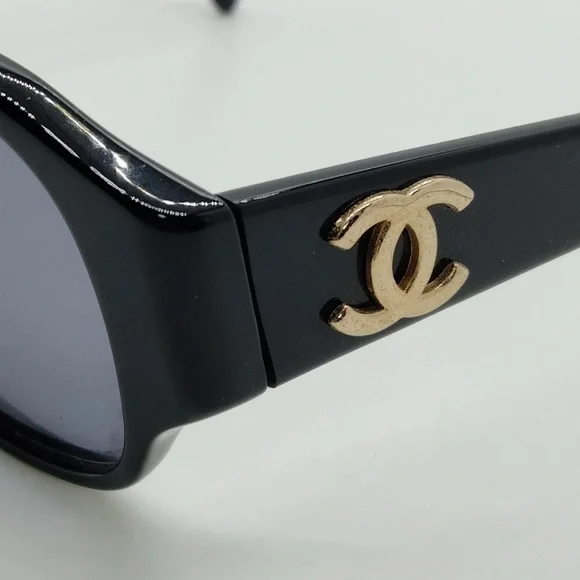 Chanel Black Sunglasses with Gold Logo authentic EUC NO Scratch on lens - Picture 11 of 11